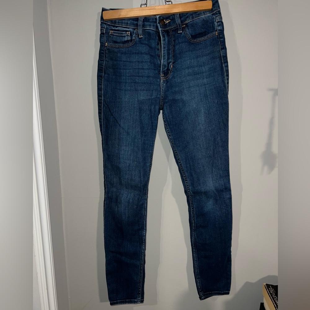 Hollister High-Rise Super Skinny Soft Stretch